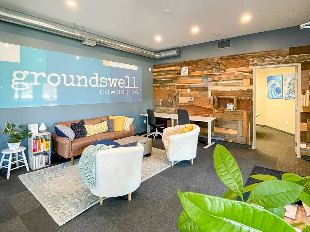 modern commercial office interior by Norfolk County Brant County Hamilton Woodstock Ontario designer